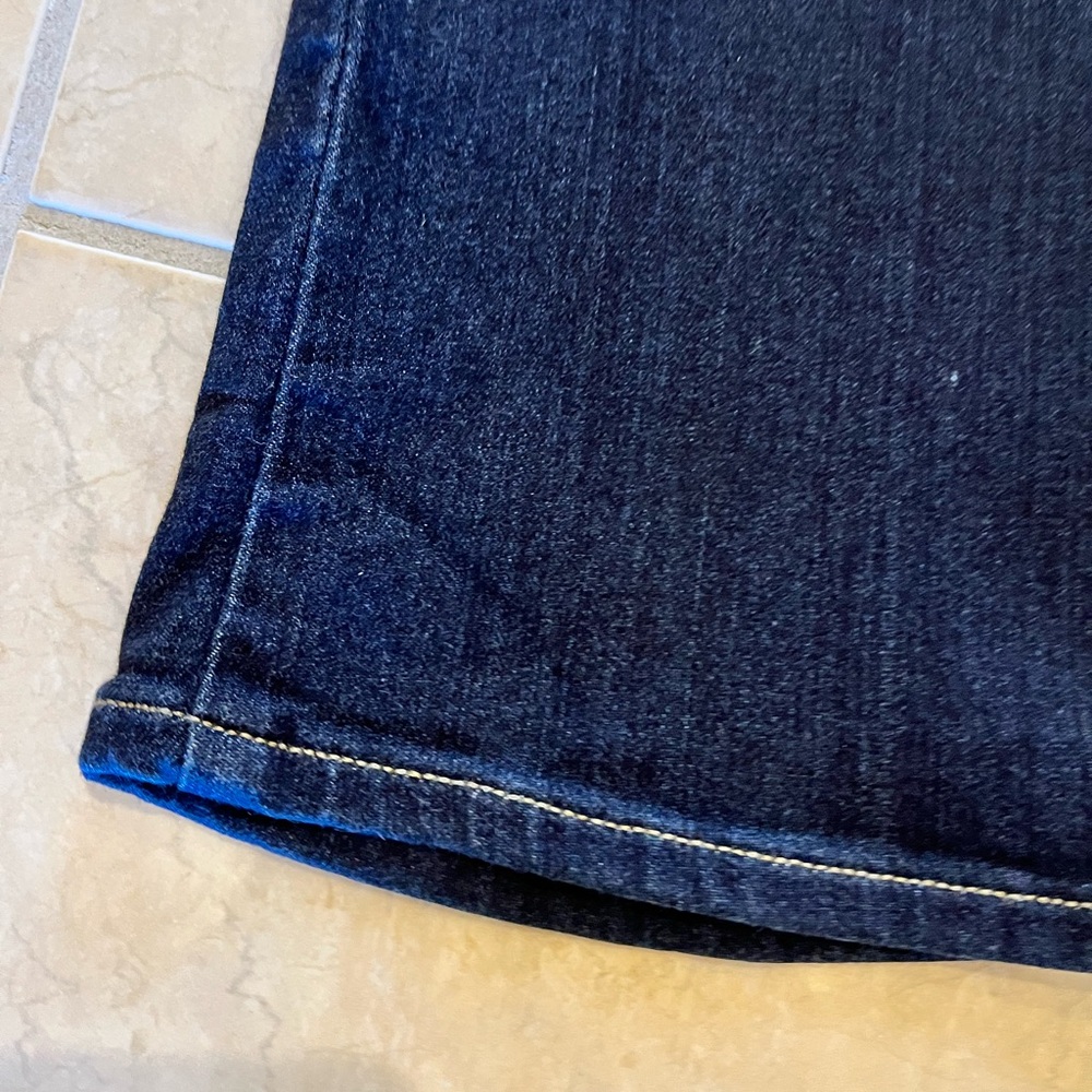 PAIGE Manhattan Dark Wash Straight Leg Jeans Women’s Size petite 26 - Picture 3 of 8
